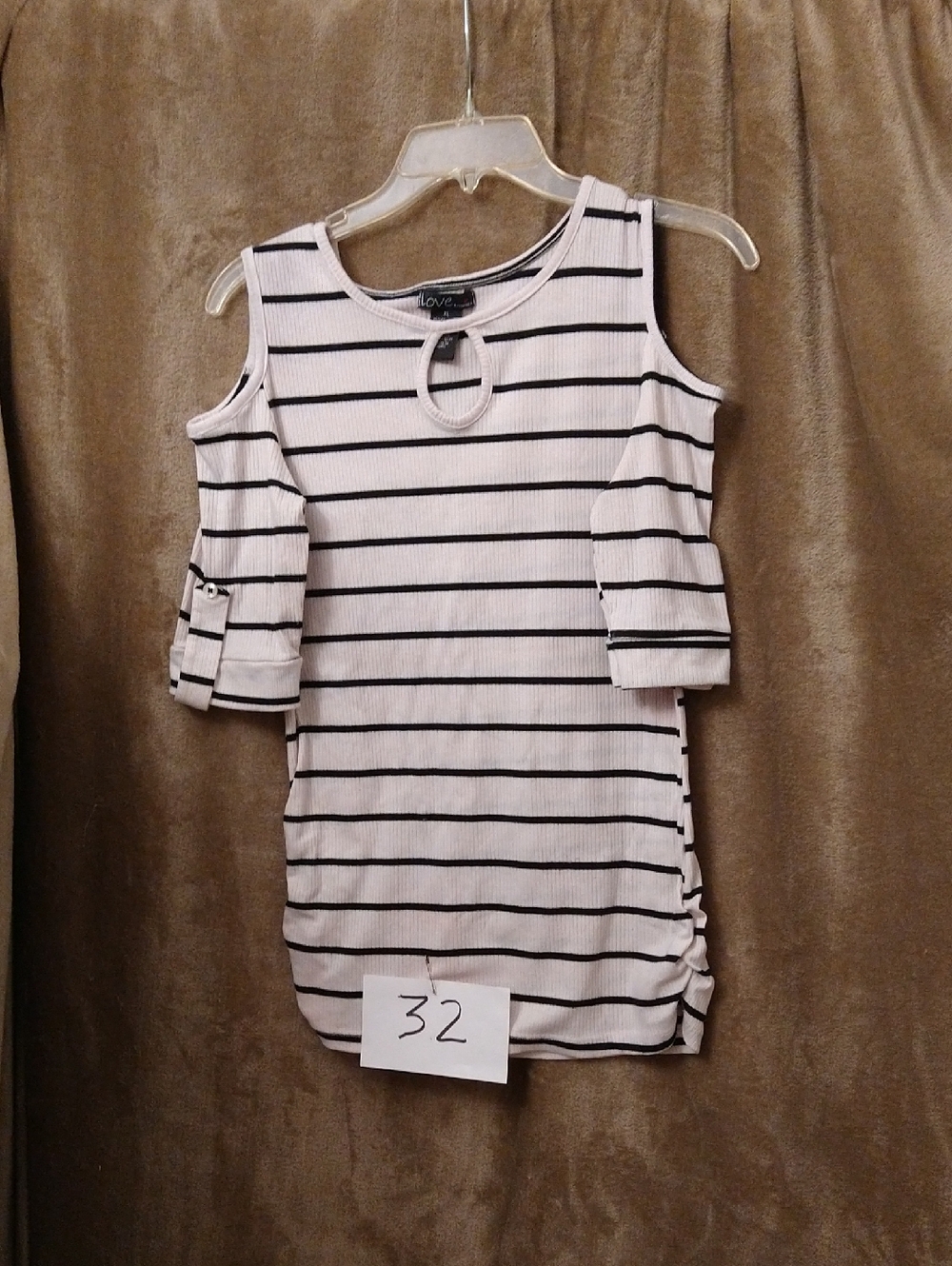 Striped Cold-Shoulder Knit Top - Black & White, Size XL